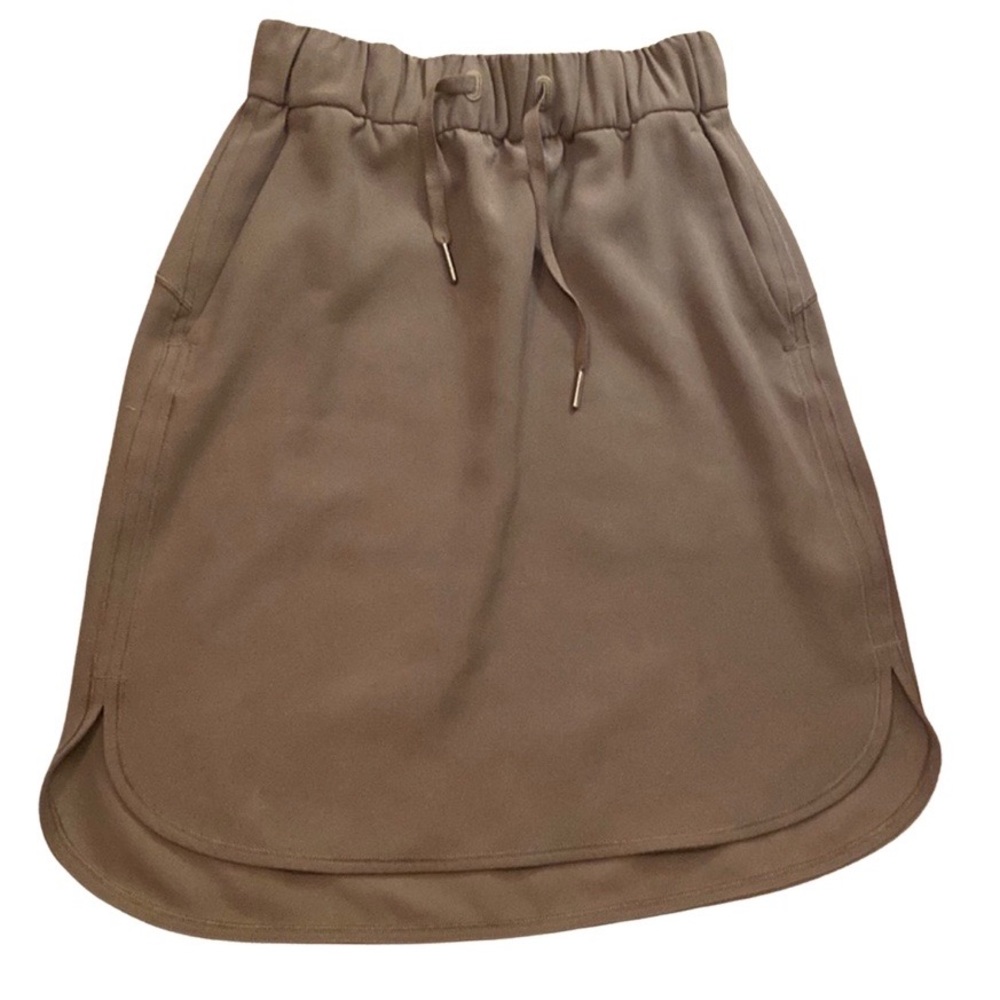 Lululemon Grey Sage On The Fly Skirt *Woven sz 2 EUC Army Olive Green - Picture 5 of 11